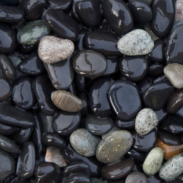 Beach Pebbles zwart 8 - 16mm (nat) 