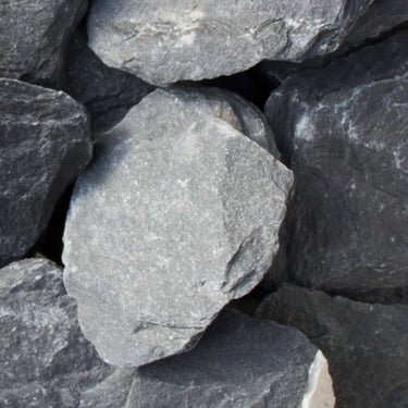 Canadian Slate zwart breuksteen 60 - 180 (6 - 18cm)