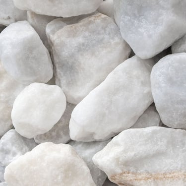 Carrara breuksteen 40 - 80mm (4 - 8cm) (nat)
