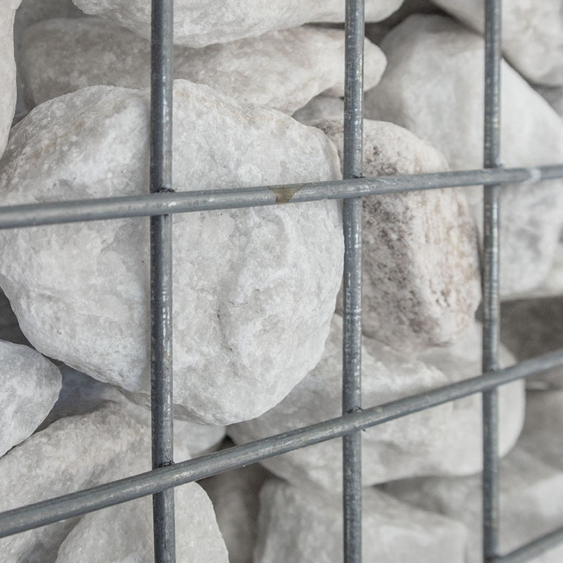 Carrara breuksteen 40 - 80mm (4 - 8cm) aangelegd in korf