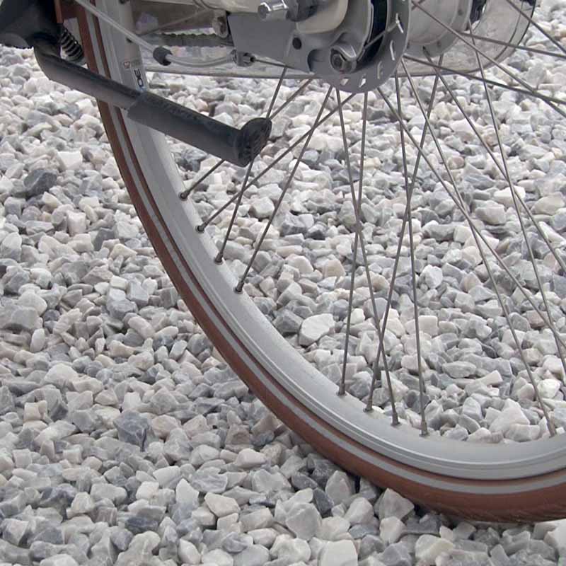 Easygravel 3XL splitplaat wit aangelegd
