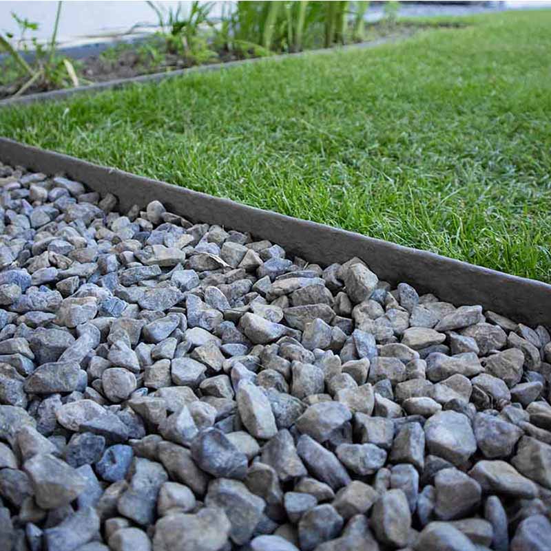 Multi-Edge ECO Recht Grijs 2m 14cm hoogte aangelegd