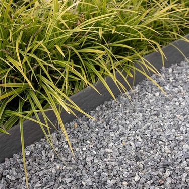 Multi-Edge ECO Recht Grijs 2m 14cm hoogte aangelegd