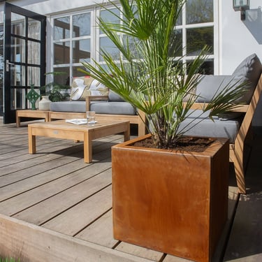 Multi-Edge FLORA Plantenbak Corten staal 40x40x40cm aangelegd