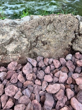 Grava Volcánica Roja instalada